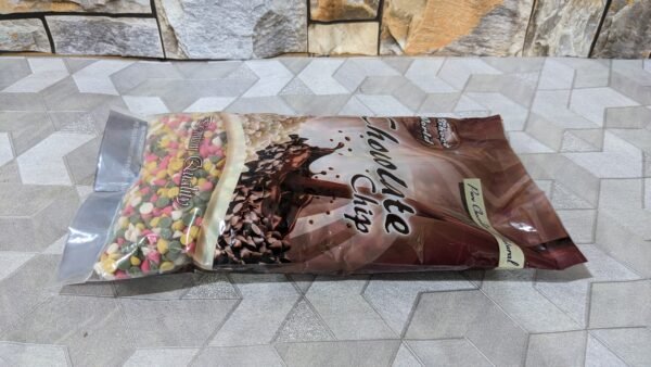 Rainbow Chocolate Chip 1 KG Pouch - Image 3