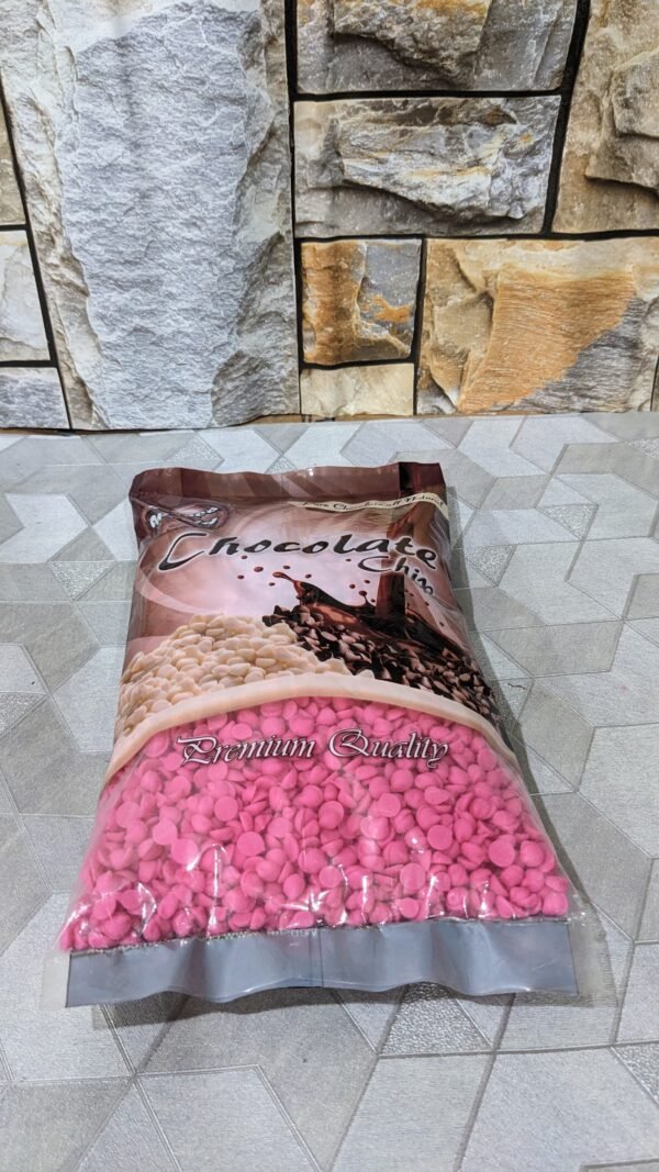 Strawberry Chocolate Chip 1 KG Pouch - Image 2